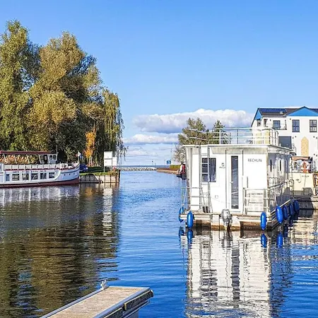 Liebevoll Eingerichtetes *