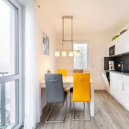 Liebevoll Eingerichtetes شقة *