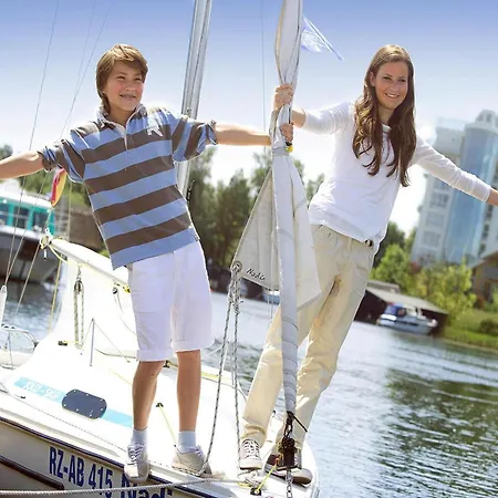 Liebevoll Eingerichtetes شقة *